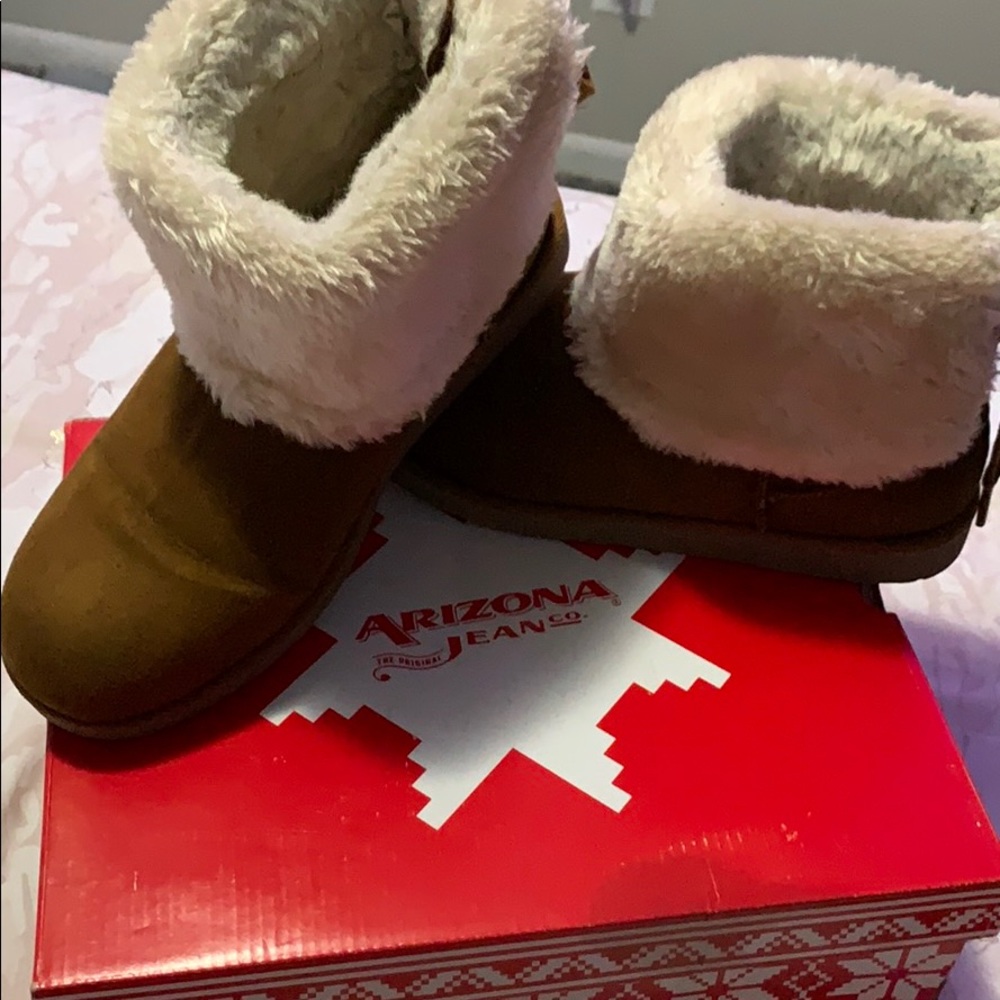 Winter boots